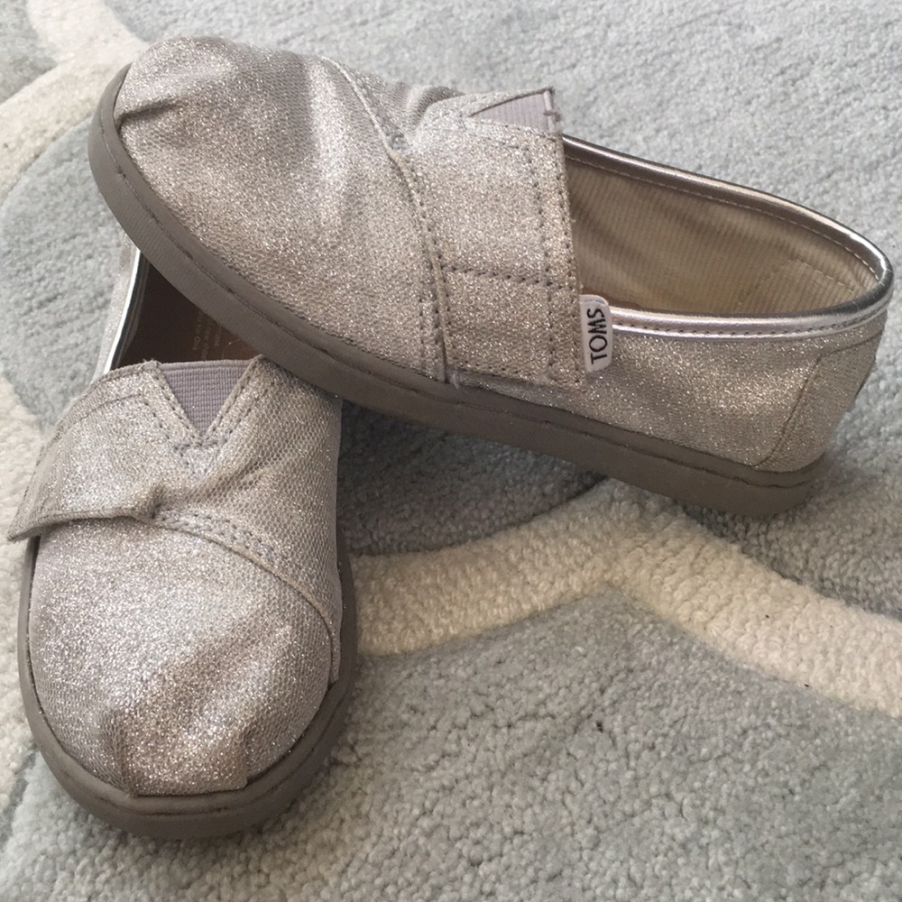 TOMS Girls Silver Classic Velcro Slip-On Shoes